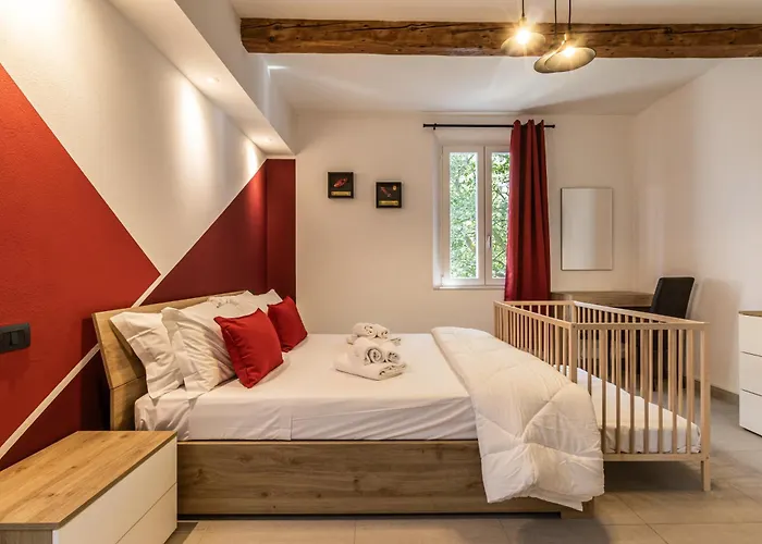 Enzo Ferrari Museum -wifi, Train Station And Parking 公寓 *