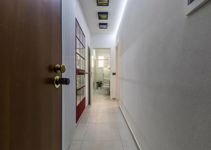 Enzo Ferrari Museum -wifi, Train Station And Parking 摩德纳