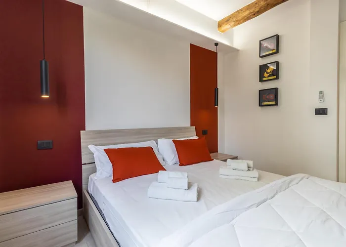 公寓 Enzo Ferrari Museum -wifi, Train Station And Parking