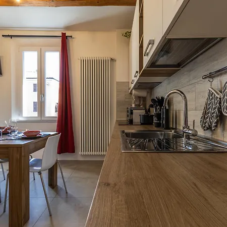 Апартаменты Enzo Ferrari Museum -wifi, Train Station And Parking Модена