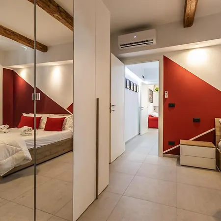 Enzo Ferrari Museum -wifi, Train Station And Parking Апартаменты *